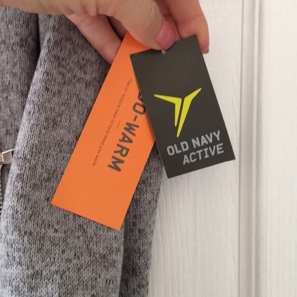 Medium Old navy gray jacket. New with tags - Picture 2 of 3